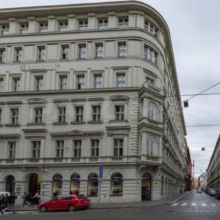 Pronájem kanceláře 174 m² Praha