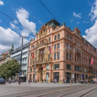 Pronájem kanceláře 320 m² Praha