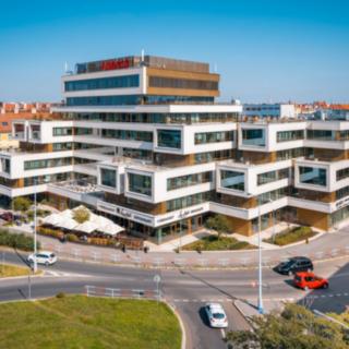 Pronájem kanceláře 458 m² Praha