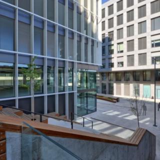 Pronájem kanceláře 1700 m² Praha