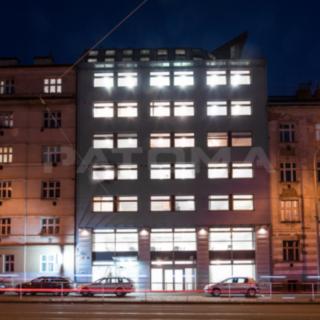 Pronájem kanceláře 265 m² Praha Libeň, Na žertvách