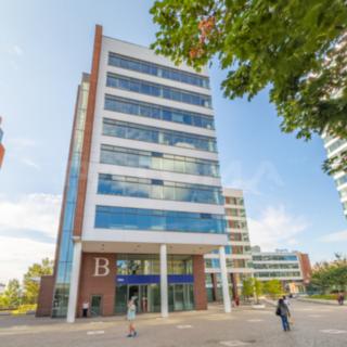 Pronájem kanceláře 473 m² Praha