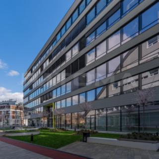 Pronájem kanceláře 330 m² Praha