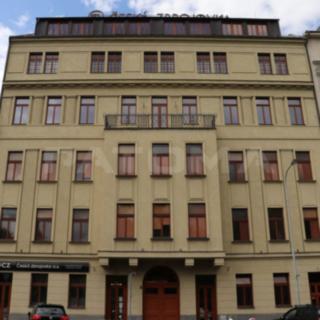 Pronájem kanceláře 101 m² Praha