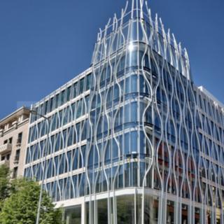 Pronájem kanceláře 292 m² Praha