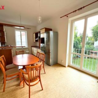 Pronájem bytu 2+1 85 m² Praha Hlubočepy, V násypu