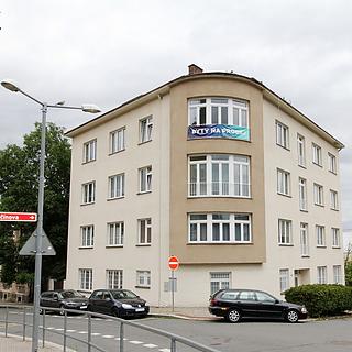 Pronájem bytu 1+kk a garsoniéry 34 m² Kolín II, Krčínova