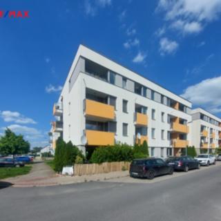 Pronájem bytu 1+kk, garsoniery 34 m² Velký Osek