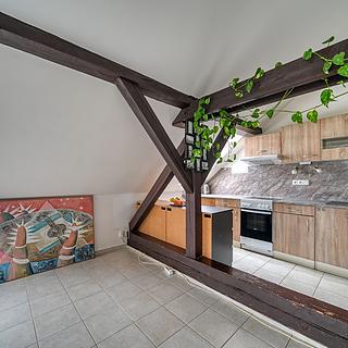 Pronájem bytu 1+kk a garsoniéry 53 m² Poděbrady II, Za Mlékárnou