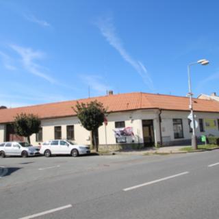 Prodej obchodu 229 m² Kolín V, Veltrubská