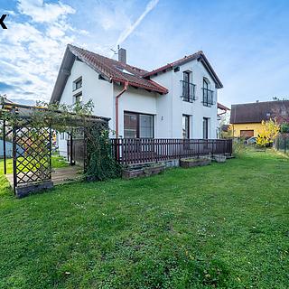 Prodej rodinného domu 146 m² Dolní Bousov, V Končinách