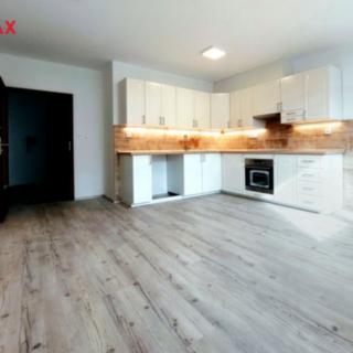 Pronájem bytu 3+kk 77 m² Poděbrady V, Vrchlického