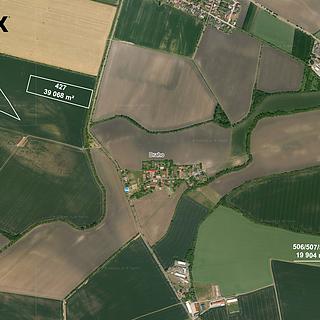 Prodej zemědělské půdy 87 342 m² Chleby Draho
