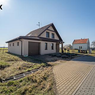 Prodej rodinného domu 167 m² Sokoleč, Luční