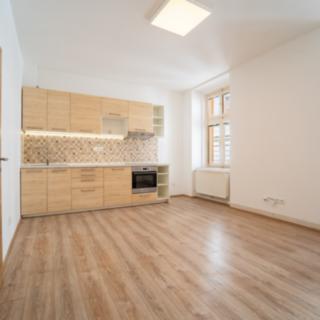 Pronájem bytu 2+1 59 m² Kutná Hora -Vnitřní Město, Jiřího z Poděbrad