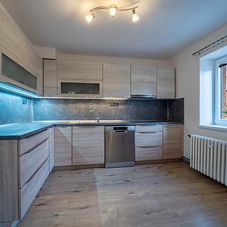 Prodej rodinného domu 180 m² Kolín II, Zborovská