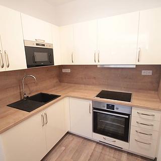 Pronájem bytu 2+kk 50 m&sup2; Kolín