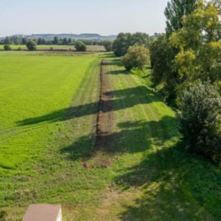Prodej stavební parcely 3 748 m² Kolín Sendražice