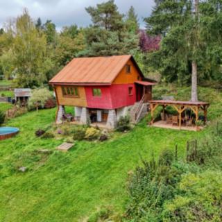 Prodej chaty 85 m² Stříbrná Skalice Hradové Střimelice, osada Důle