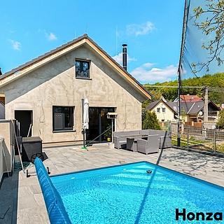 Prodej rodinného domu 159 m² Černé Voděrady, Černokostelecká