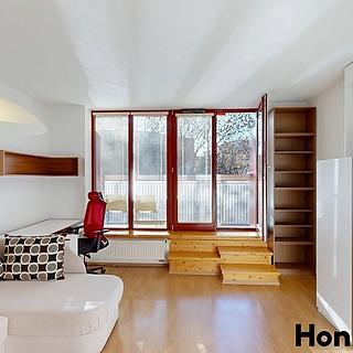 Prodej bytu 1+kk a garsoniéry 49 m² Praha Záběhlice, Podle náhonu