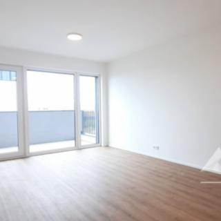 Pronájem bytu 2+kk 46 m² Praha