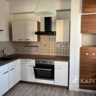 Prodej bytu 3+kk 59 m² Chropyně, Moravská