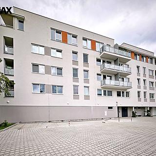 Pronájem bytu 4+kk 74 m&sup2; České Budějovice