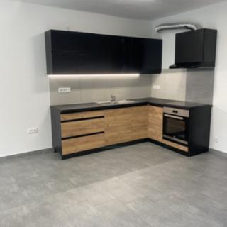 Pronájem bytu 2+kk 64 m² Písek