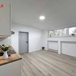 Pronájem bytu 2+kk 60 m² České Budějovice