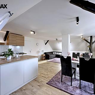 Prodej bytu 3+kk 100 m² Včelná, tř. 5. května