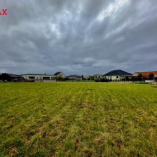Prodej stavební parcely 1619 m² Třeboň