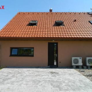 Pronájem rodinného domu 256 m² Vlachovo Březí, Panská zahrada