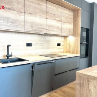 Pronájem bytu 2+kk 68 m² České Budějovice 4, Vrbenská
