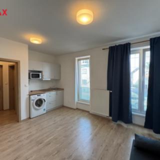 Pronájem bytu 1+kk a garsoniéry 23 m² České Budějovice 7, Lidická tř.