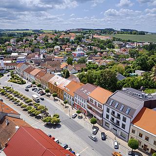 Prodej bytu 1+kk a garsoniéry 39 m² Bystřice nad Pernštejnem, Masarykovo náměstí
