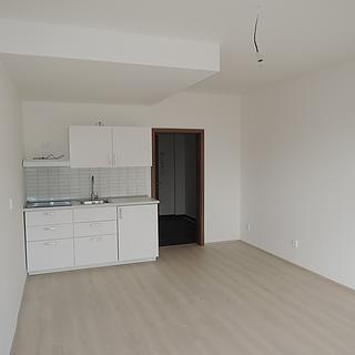 Pronájem bytu 1+kk, garsoniery 32 m&sup2; Brno