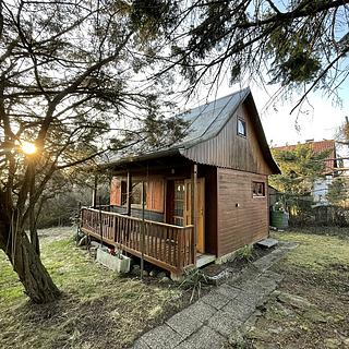 Prodej chaty 40 m&sup2; Křtiny