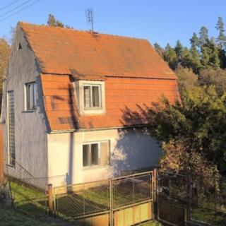 Prodej rodinného domu 143 m² Cheb Hrozňatov