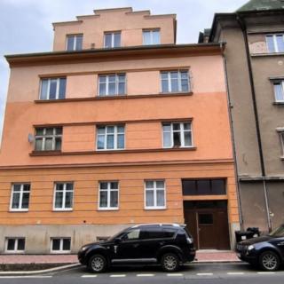 Prodej bytu 2+1 71 m² Cheb, Karlova