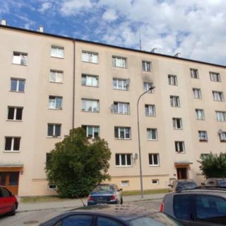 Pronájem bytu 2+1 54 m² Cheb, Kosmonautů