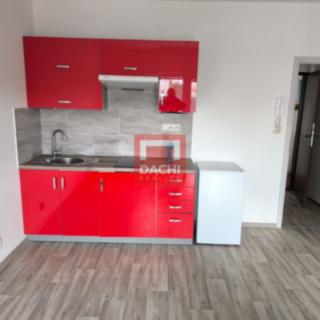 Pronájem bytu 1+kk a garsoniéry 27 m² Olomouc Lazce, Dlouhá