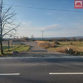 Prodej komerčního pozemku 3714 m&sup2; Přáslavice