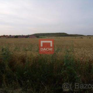 Prodej komerčního pozemku 4000 m² Ořech