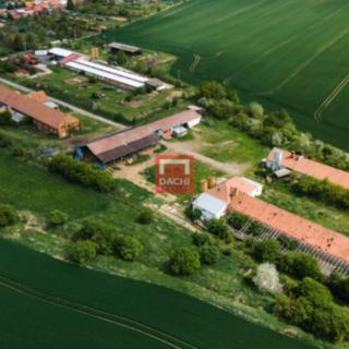 Pronájem zemědělské usedlosti 2 000 m² Morkovice-Slížany Slížany