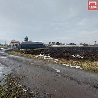 Prodej stavební parcely 571 m&sup2; Kožušany-Tážaly