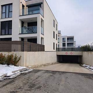 Pronájem parkovacího místa 17 m² Olomouc Nová Ulice, Milana Ticháka