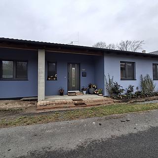 Prodej rodinného domu 150 m&sup2; Dolany