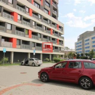 Pronájem parkovacího místa 19 m² Olomouc Řepčín, gen. Píky