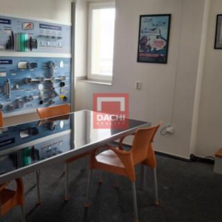Pronájem kanceláře 307 m² Olomouc Holice, Šlechtitelů